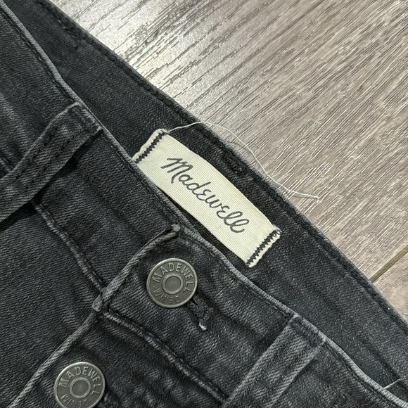 Madewell 10" High-Rise Skinny Jeans in Berkeley Black: Button-Through Edition 27 - Picture 8 of 10